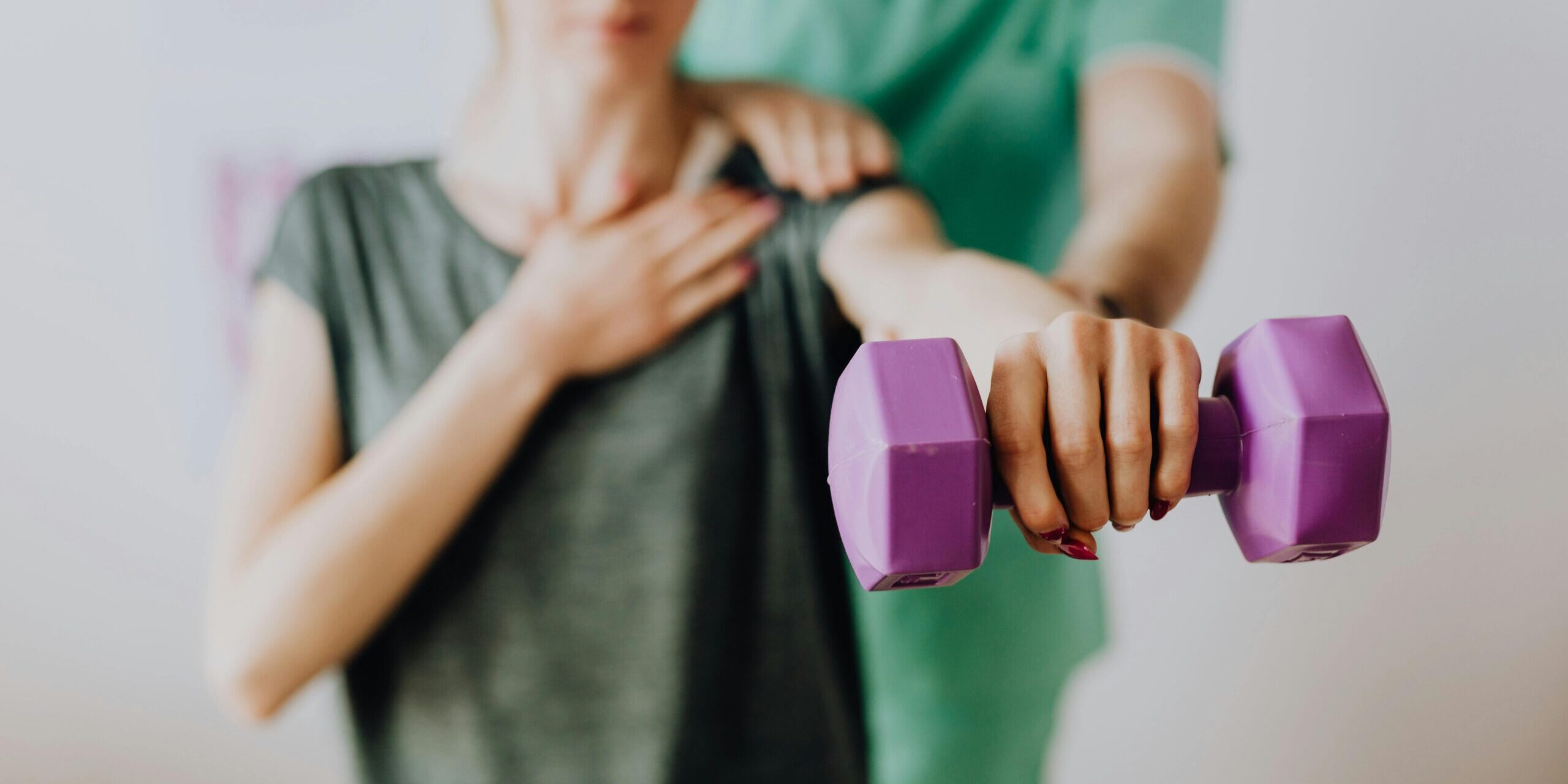cómo tratar la tendinitis del manguito rotador